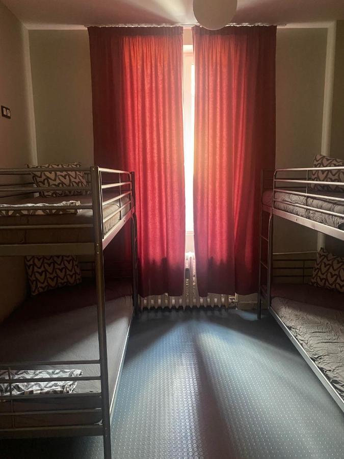 Bed in Premium 6-Bed Mixed Dormitory Room